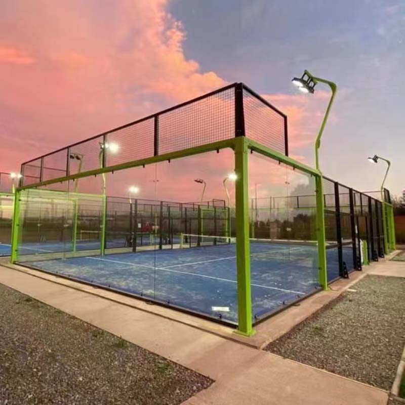 Design avançado de campo de padel panorâmico: vidro temperado e melhorias modernas